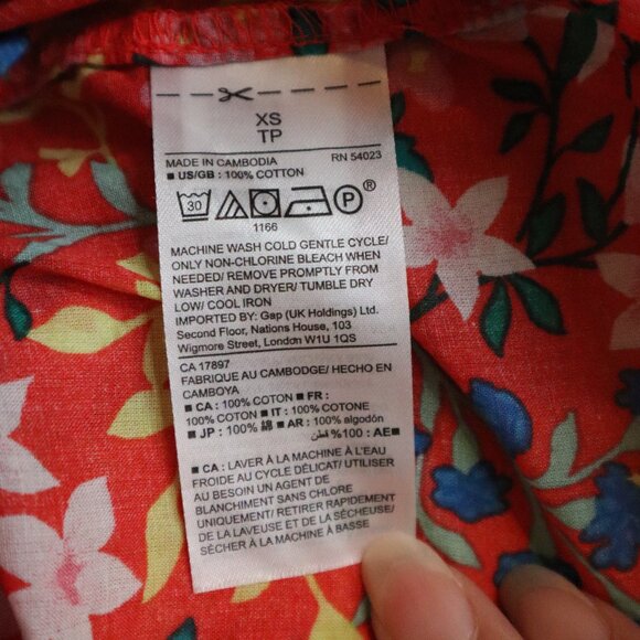 GAP Womens XS Boyfriend Fit Button Down Melon Floral Print Long Sleeve Thin - Picture 7 of 7